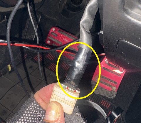 配線カバーも含めて絶縁する