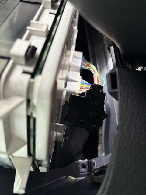 メーターパネルの配線確認