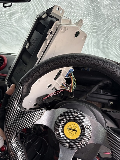 メータパネルの向きを変える動作