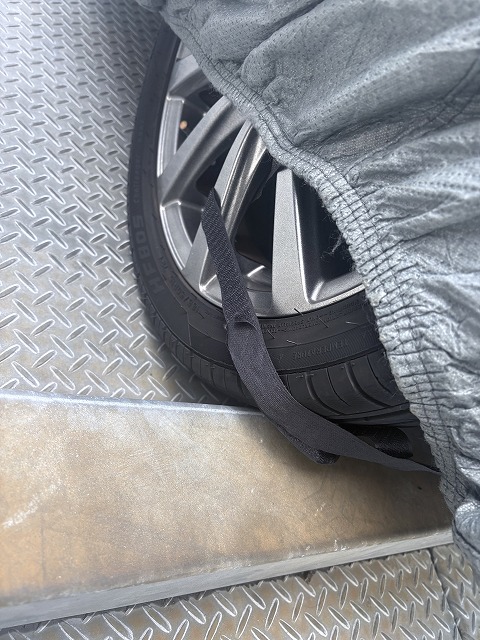 前後左右の固定方法