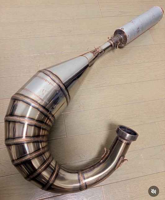 ステンレスマフラー　チャンバー