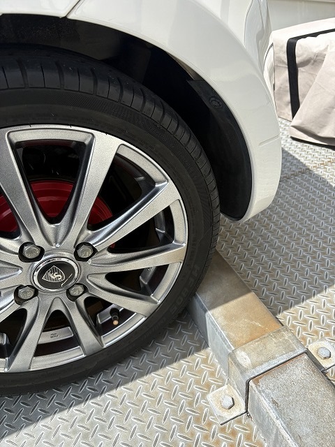 タイヤストッパー